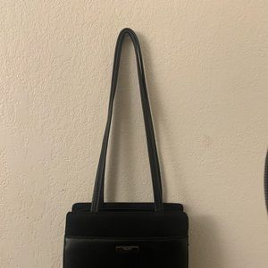 Black Nine West shoulder purse